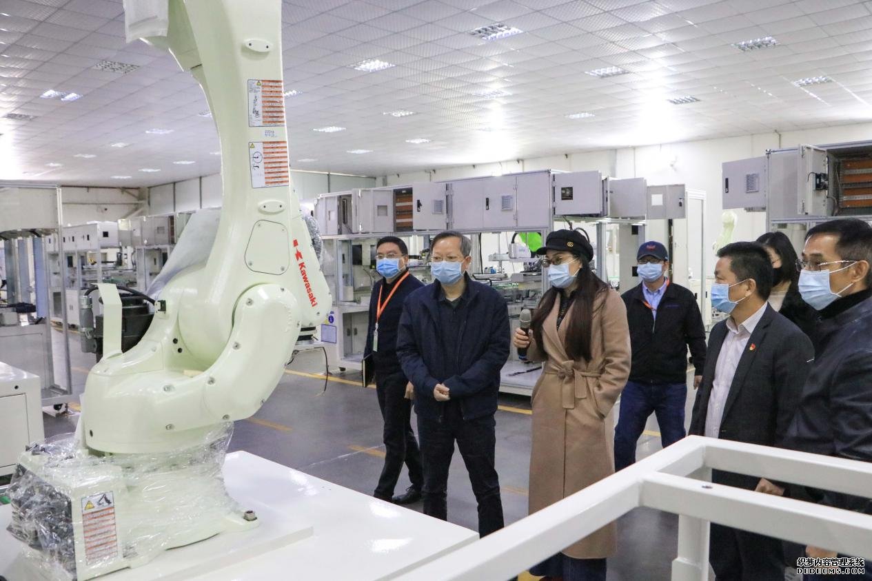ST大立：公司研发多款光电转塔系列产品设计面向无人机等装备平台的任务需求可应用于昼夜侦察等场景