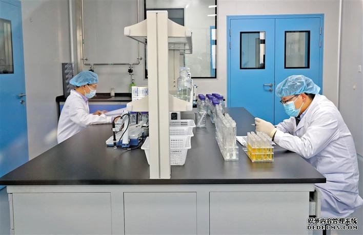 双足机器人研发进行中：新兴装备的未来科技之路